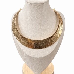 Vintage Hammered Gold Tone Statement Collar Necklace Bib Choker